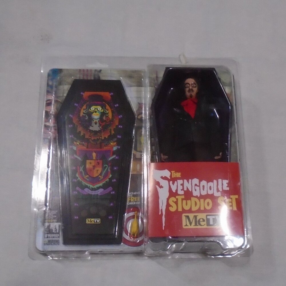 SVENGOOLIE STUDIO SET with COFFIN ACTION FIGURE MeTV Limited Edition Action